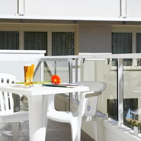 Mon Pays Hotell